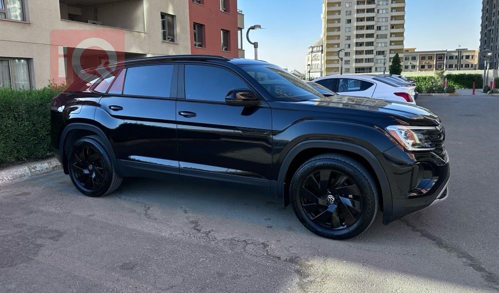 فولكسفاغن أطلس كروس سبورت